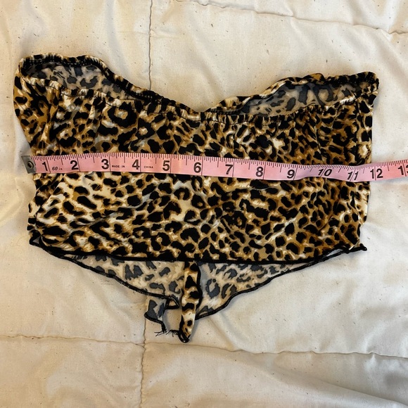 SHEIN Leopard Print Crop Top Size XS - Picture 3 of 5